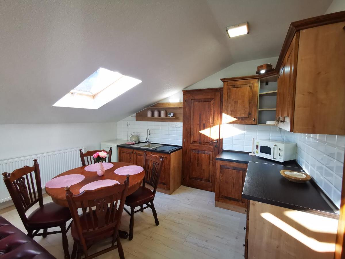 Vila Viktoria Štôla Exteriör bild