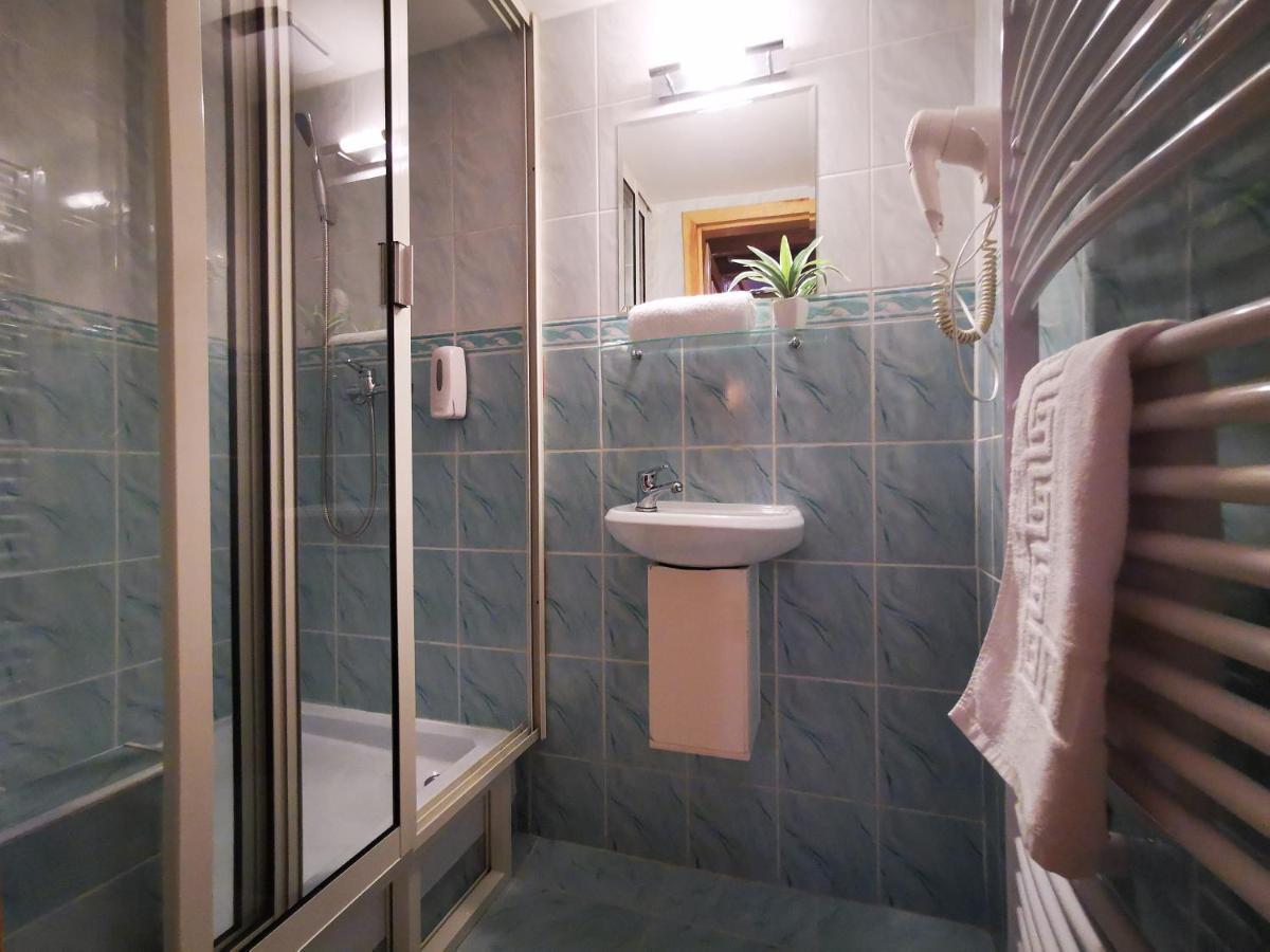 Vila Viktoria Štôla Exteriör bild