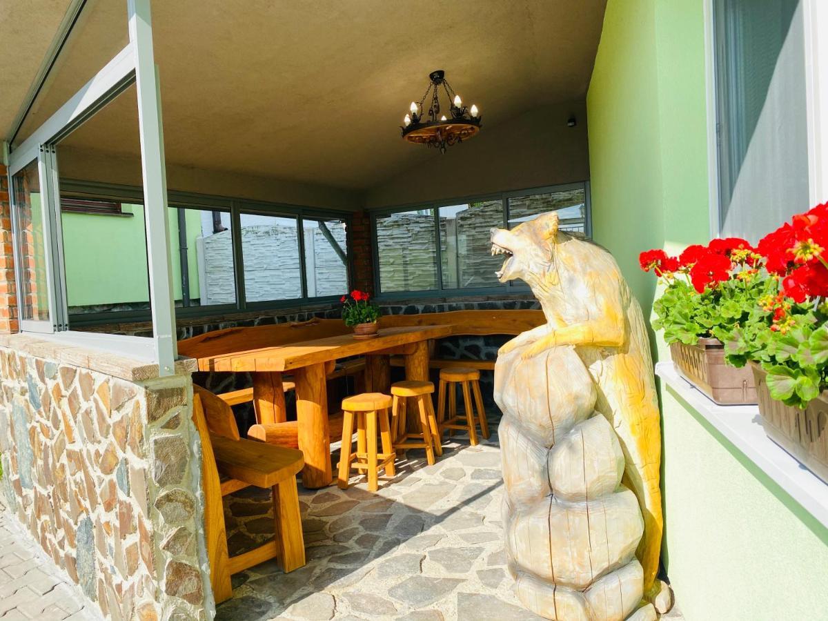 Vila Viktoria Štôla Exteriör bild